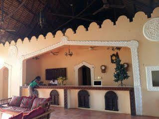 Swahili Villa Coco 2Br Apartment 700M To Beach Mombasa Eksteriør bilde
